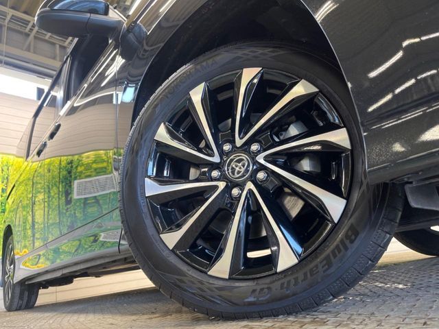 TOYOTA NOAH HYBRID 2023 Image 31