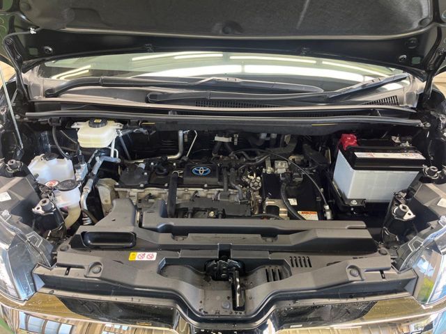 TOYOTA NOAH HYBRID 2023 Image 31