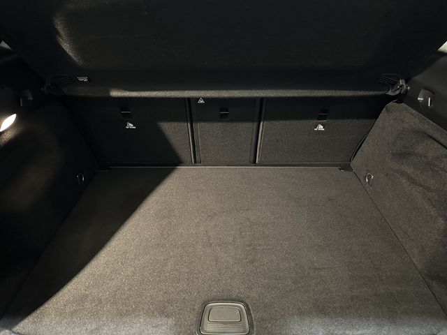 MERCEDES BENZ GLA CL 2023 Image 31