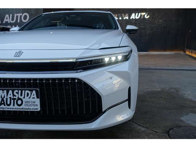 TOYOTA CROWN SEDAN HYBRID 2024 Image 31