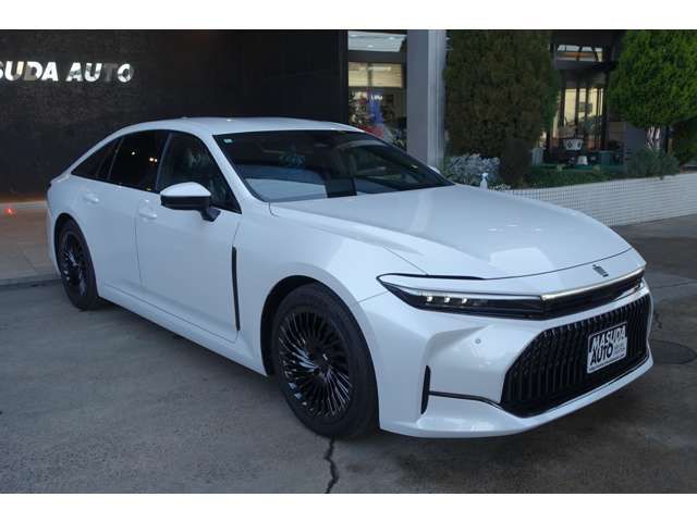 TOYOTA CROWN SEDAN HYBRID 2024 Image 31