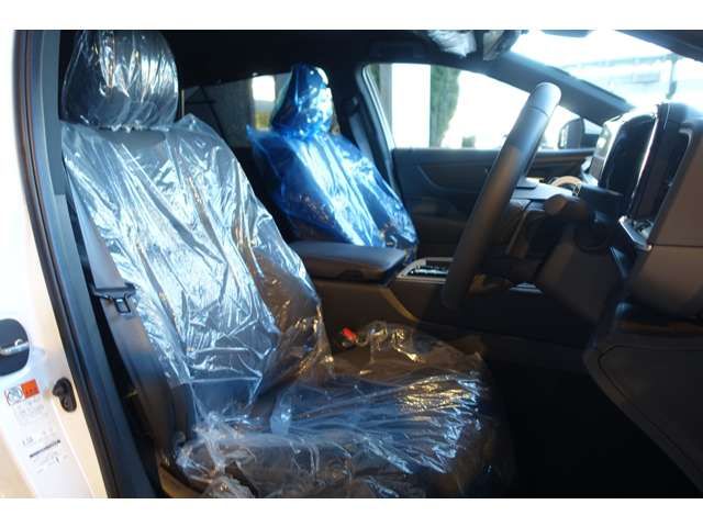 TOYOTA CROWN SEDAN HYBRID 2024 Image 31