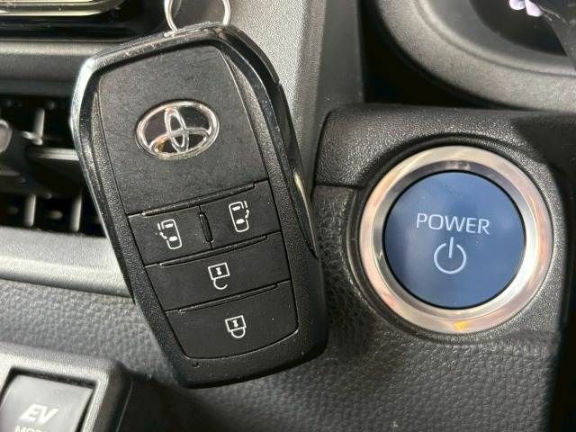 TOYOTA SIENTA HYBRID 2022 Image 31