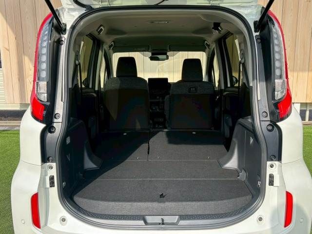 TOYOTA SIENTA HYBRID 2022 Image 31