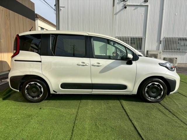 TOYOTA SIENTA HYBRID 2022 Image 31