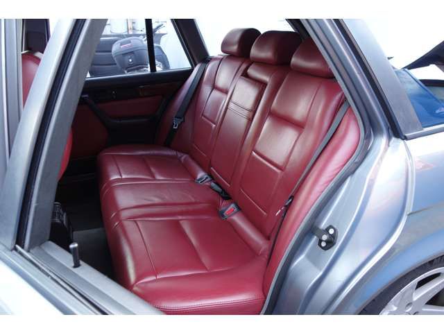 BMW 5SERIES TOURING 1993 Image 31