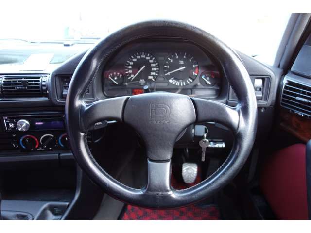 BMW 5SERIES TOURING 1993 Image 31