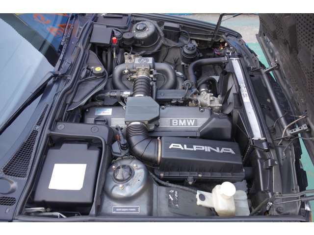 ALPINA B10 LIMOUSINE 1990 Image 31