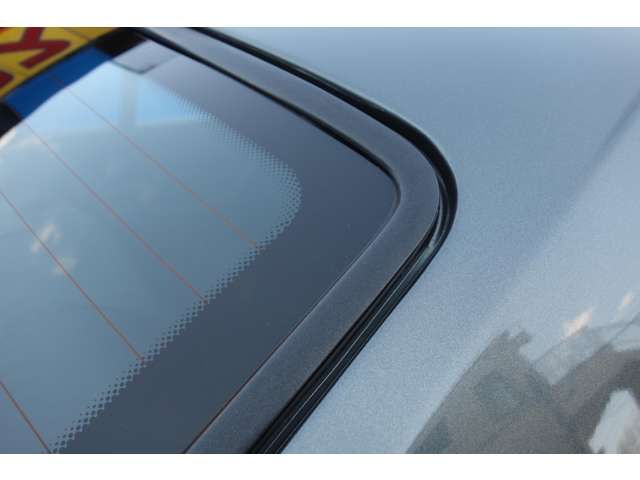 ALPINA B10 LIMOUSINE 1990 Image 31