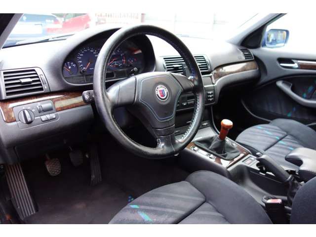 ALPINA B3 LIMOUSINE 1999 Image 31