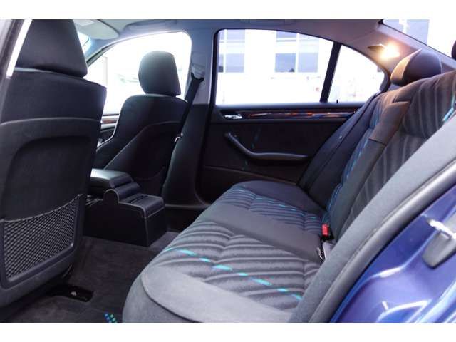 ALPINA B3 LIMOUSINE 1999 Image 31