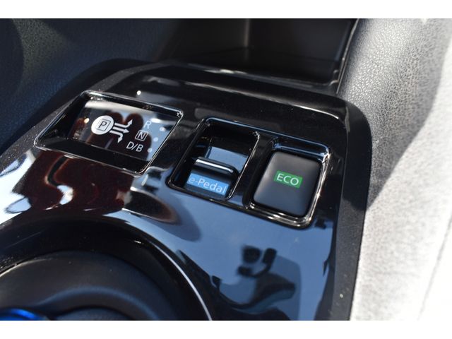 NISSAN LEAF 2022 Image 31