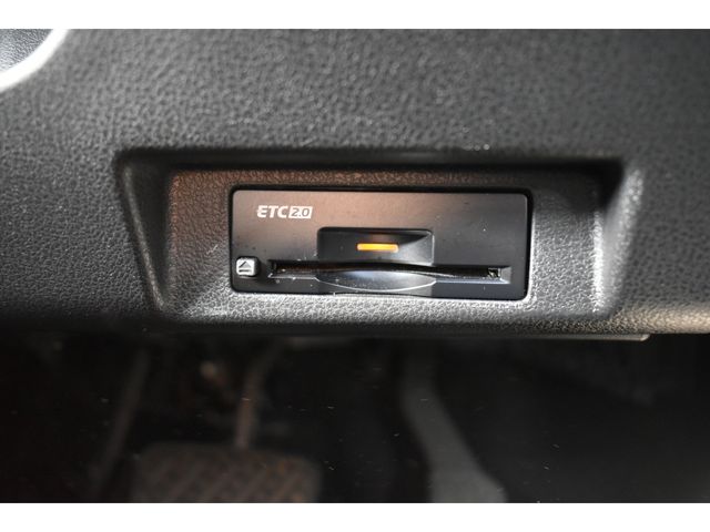 NISSAN LEAF 2022 Image 31