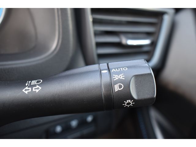 NISSAN LEAF 2022 Image 31