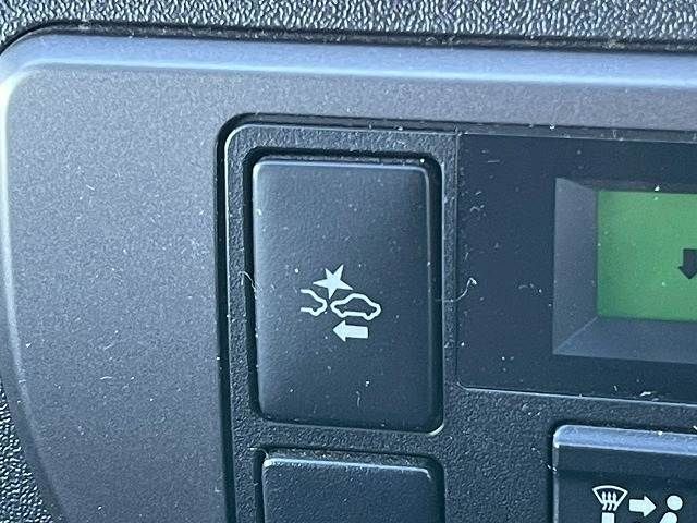 TOYOTA HIACE VAN 2WD 2019 Image 31