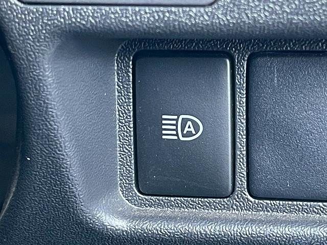 TOYOTA HIACE VAN 2WD 2019 Image 31