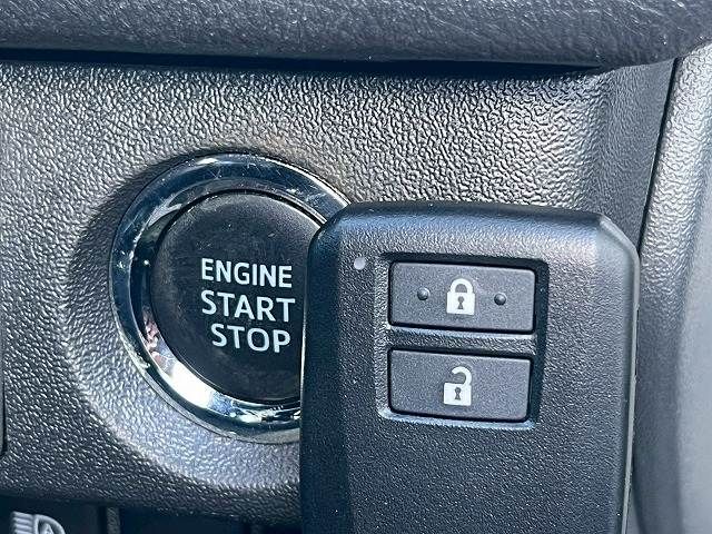 TOYOTA HIACE VAN 2WD 2019 Image 31