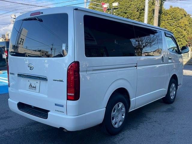 TOYOTA HIACE VAN 2WD 2019 Image 31