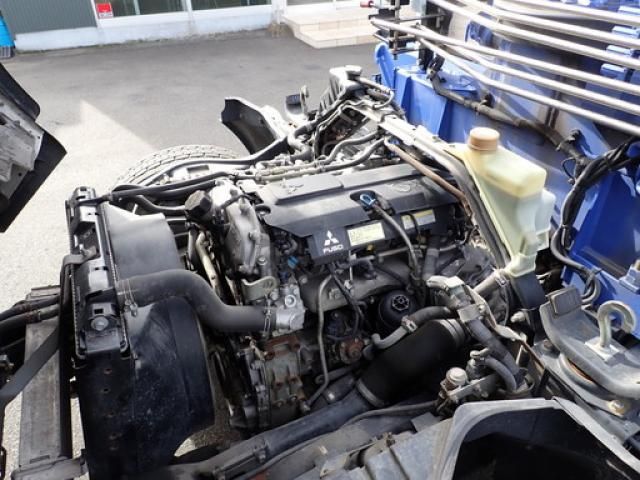 MITSUBISHI CANTER 2017 Image 31