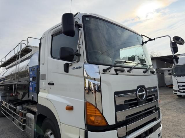 HINO PROFIA 2013 Image 31