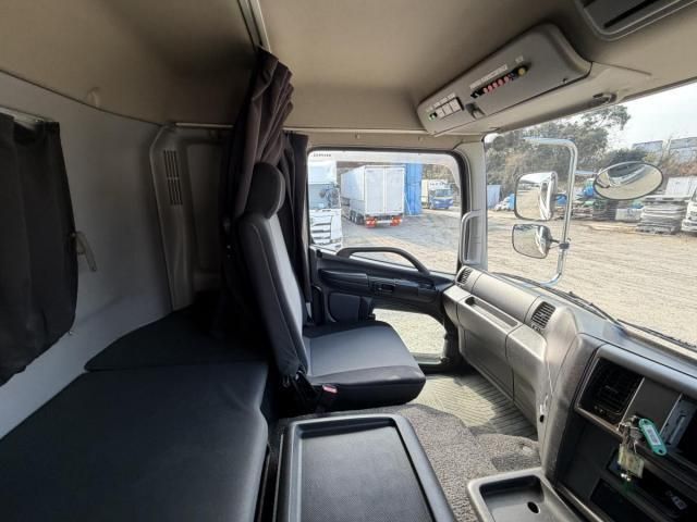 HINO PROFIA 2013 Image 31