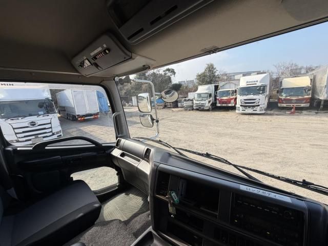 HINO PROFIA 2013 Image 31