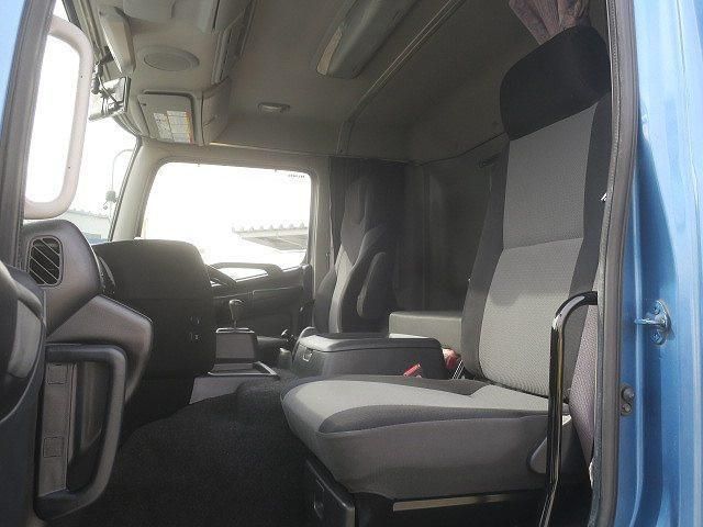 HINO PROFIA 2014 Image 31