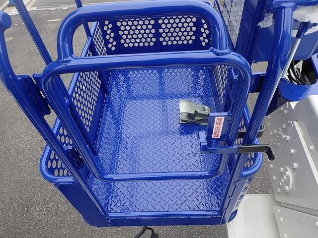 HINO DUTRO 2024 Image 31