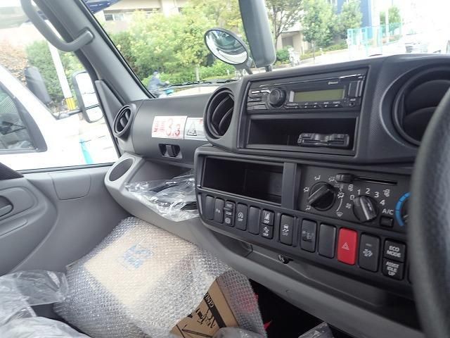 HINO DUTRO 2024 Image 31