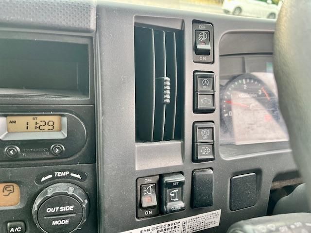 ISUZU FORWARD 2016 Image 31