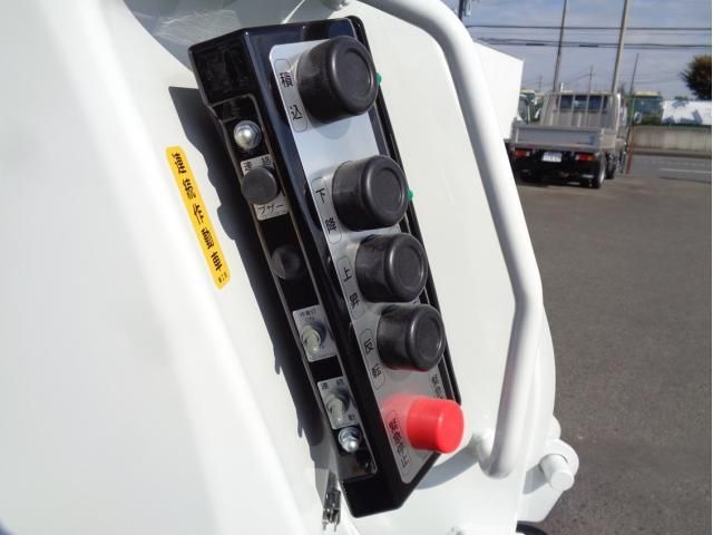 MITSUBISHI FUSOU FIGHTER 2025 Image 31