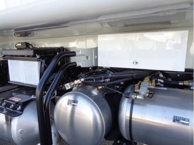 MITSUBISHI FUSOU FIGHTER 2025 Image 31