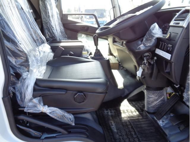 MITSUBISHI FUSOU FIGHTER 2025 Image 31