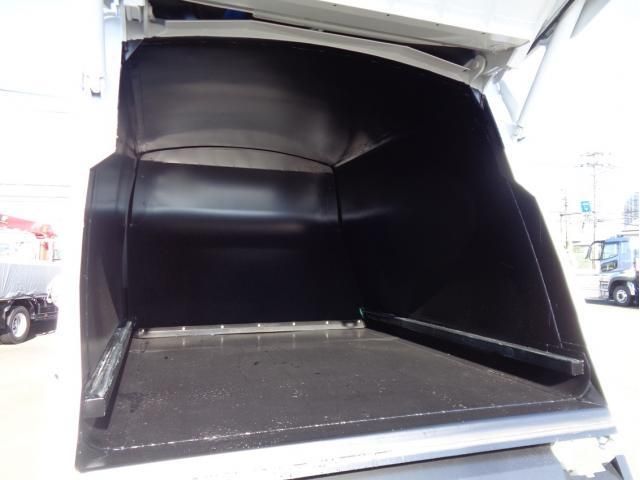 MITSUBISHI FUSOU FIGHTER 2025 Image 31