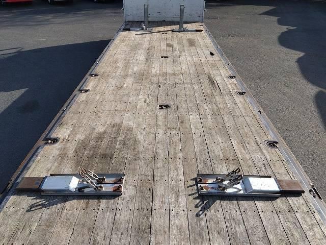 NISSAN DIESEL QUON 2017 Image 31