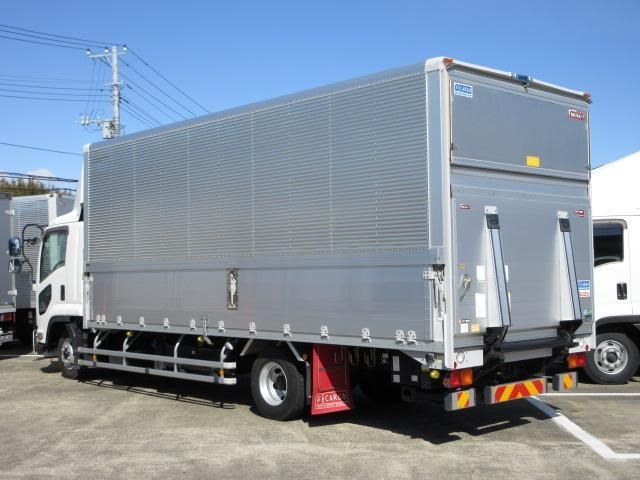 ISUZU FORWARD 2018 Image 31