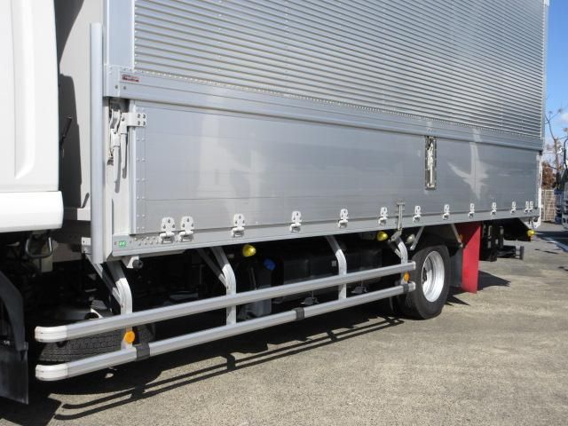 ISUZU FORWARD 2018 Image 31