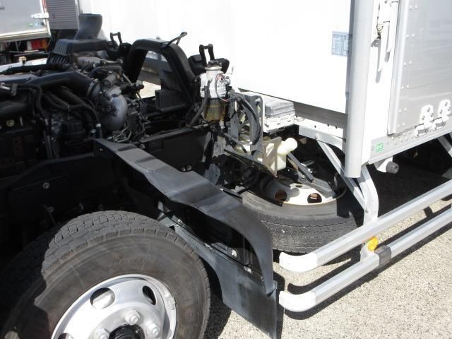 ISUZU FORWARD 2018 Image 31