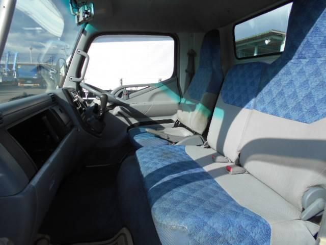 MITSUBISHI CANTER 2006 Image 31