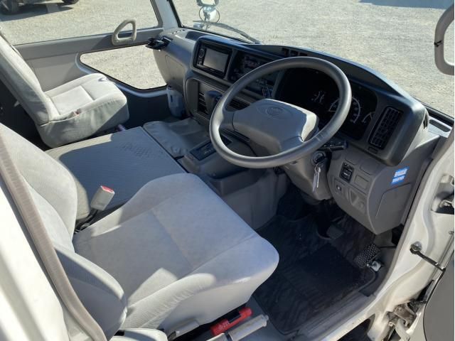 TOYOTA COASTER 2013 Image 31