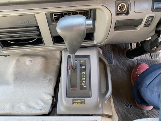 TOYOTA COASTER 2013 Image 31