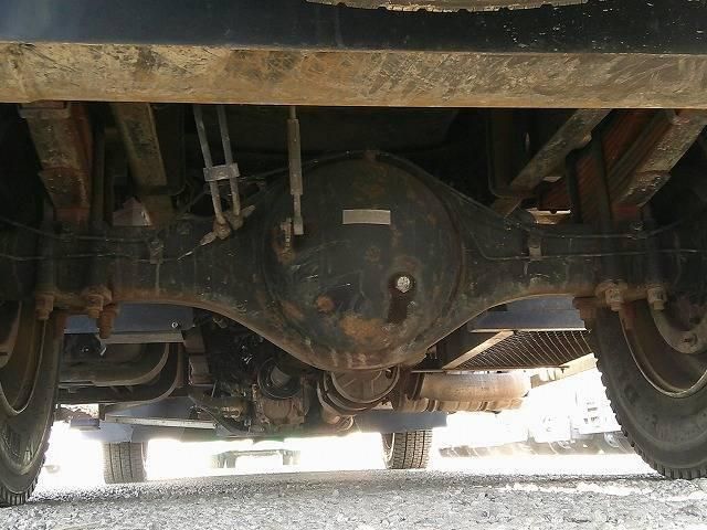 MITSUBISHI FUSOU FIGHTER 2015 Image 31