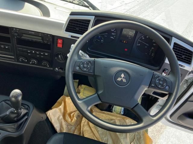 MITSUBISHI FUSOU FIGHTER 2024 Image 31