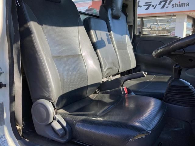 ISUZU ELF 2014 Image 31
