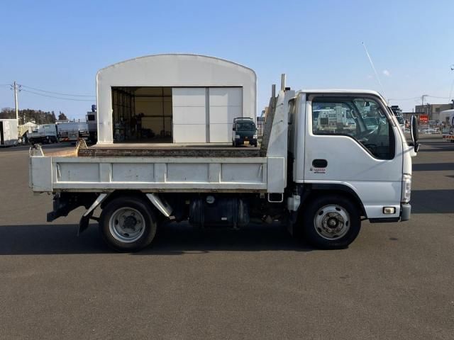 ISUZU ELF 2018 Image 31