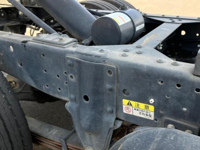 ISUZU ELF 2018 Image 31