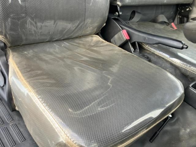 MITSUBISHI CANTER 2020 Image 31