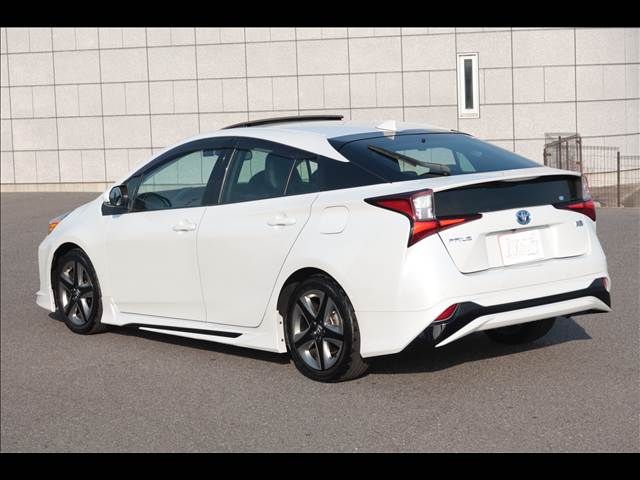 TOYOTA PRIUS 2021 Image 31