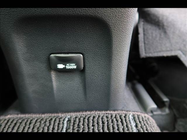 TOYOTA PRIUS 2021 Image 31