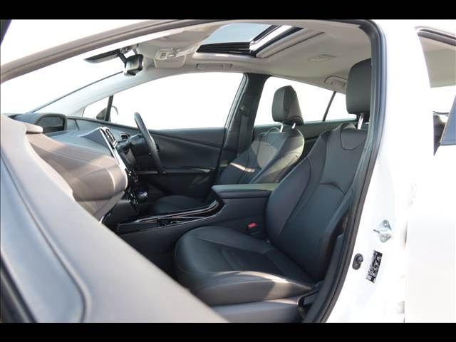 TOYOTA PRIUS 2021 Image 31